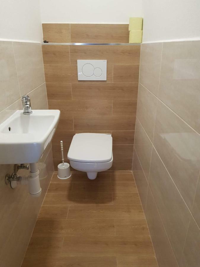 Vip Apartmany Zabnik Prievidza Exterior foto